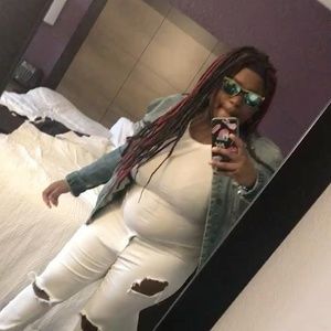 Meet your Posher, Keazea